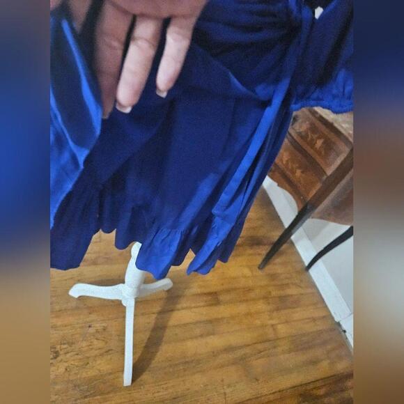 Gianni Bini Off-Shoulder Blue Dress - Flowy Style #10 - Picture 2 of 8